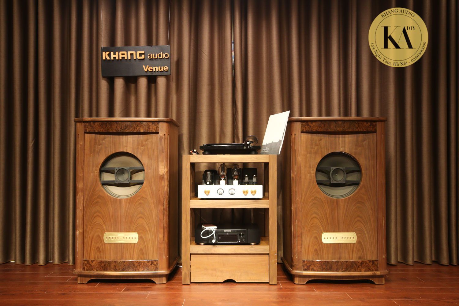 Thùng loa kiểu Tannoy Canterbury GR