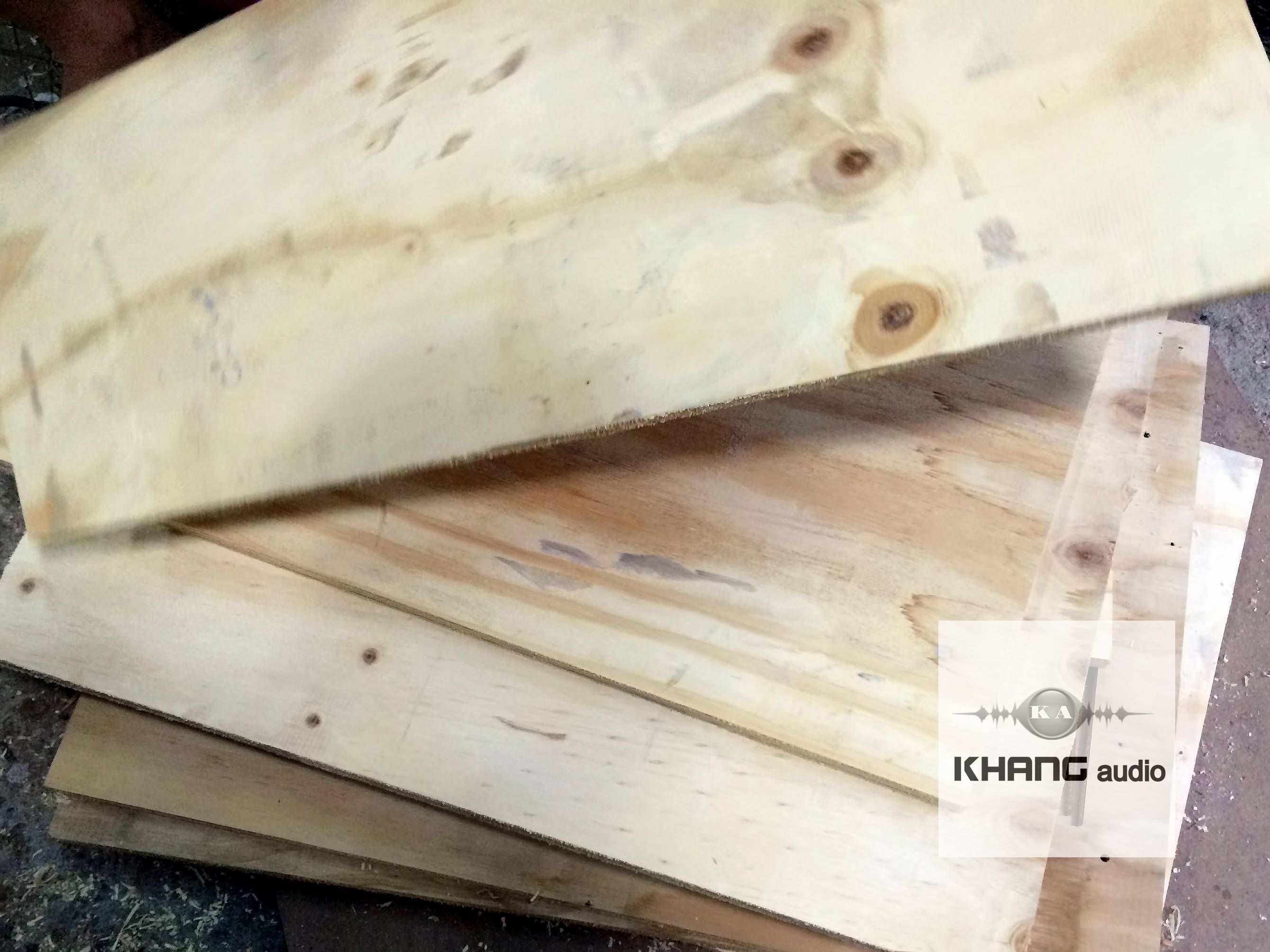 vật liệu làm thùng loa ván hở