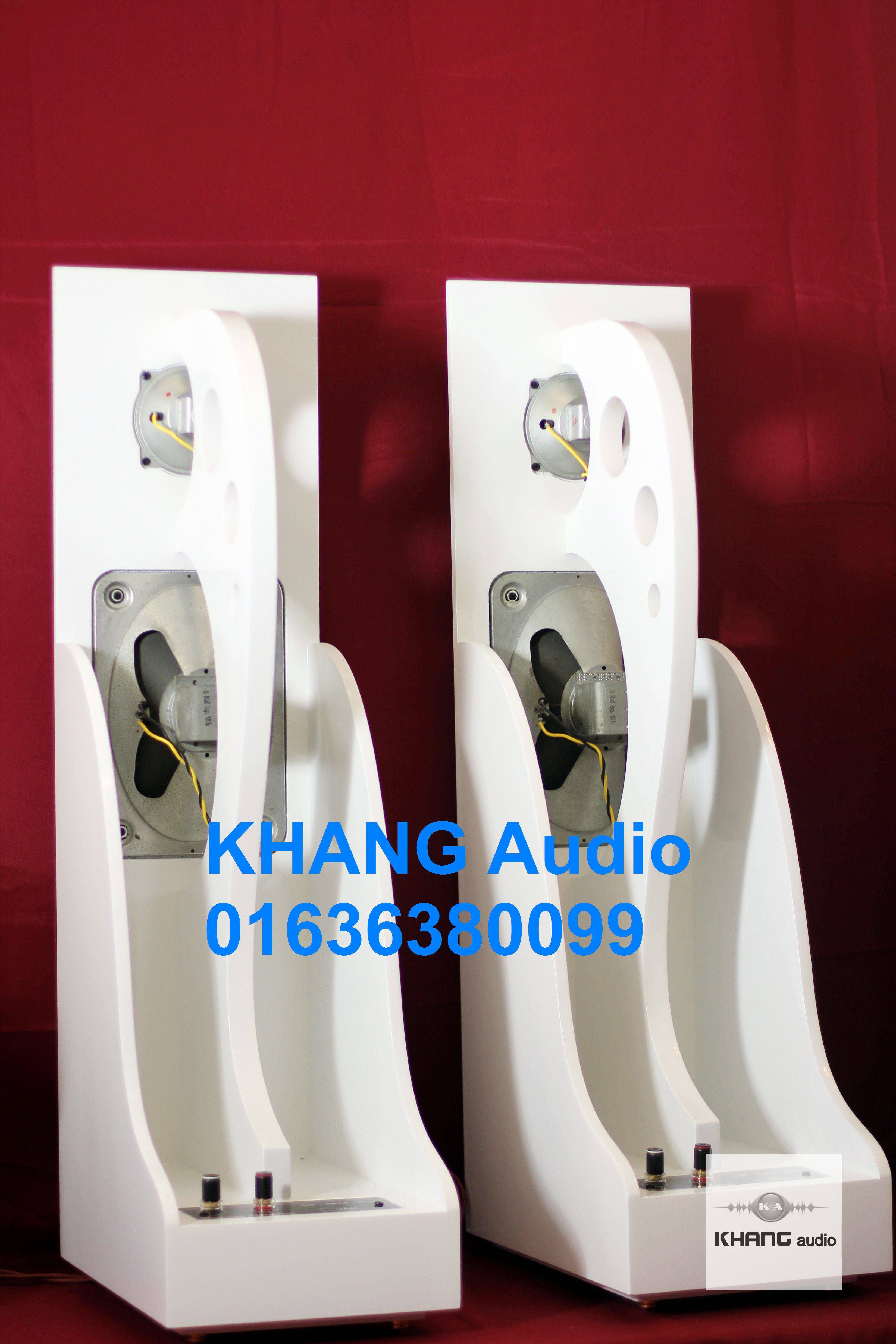 loa oval sơn mài trắng của hãng siemmens
