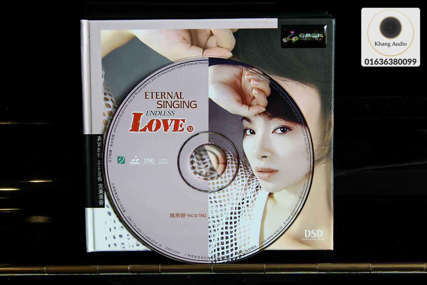 Đĩa và bìa album Eternal Singing Endless Love XI