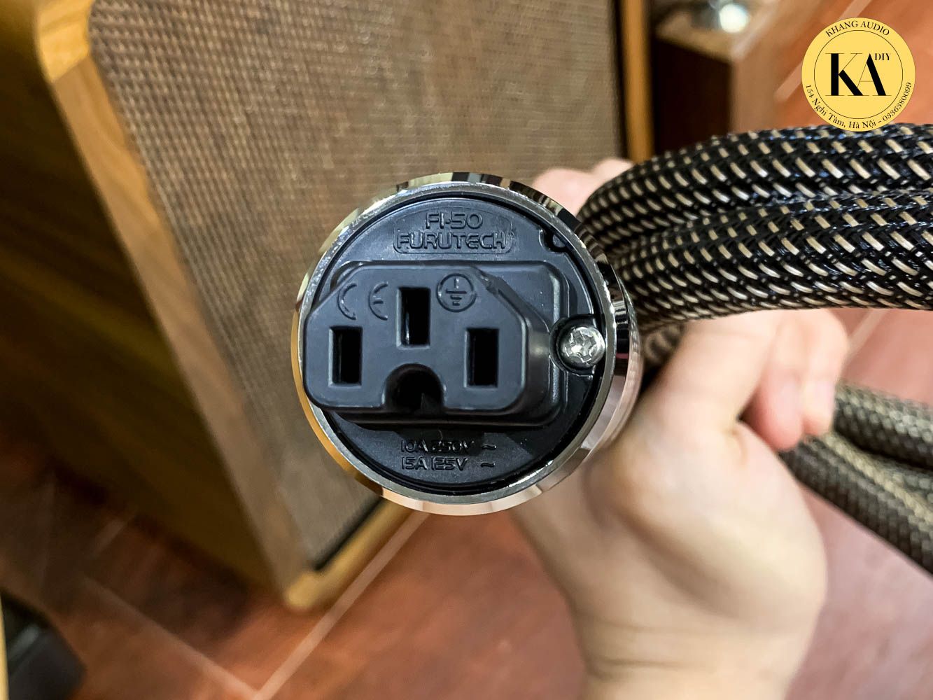 Dây Nguồn Hitachi Giắc Furutech