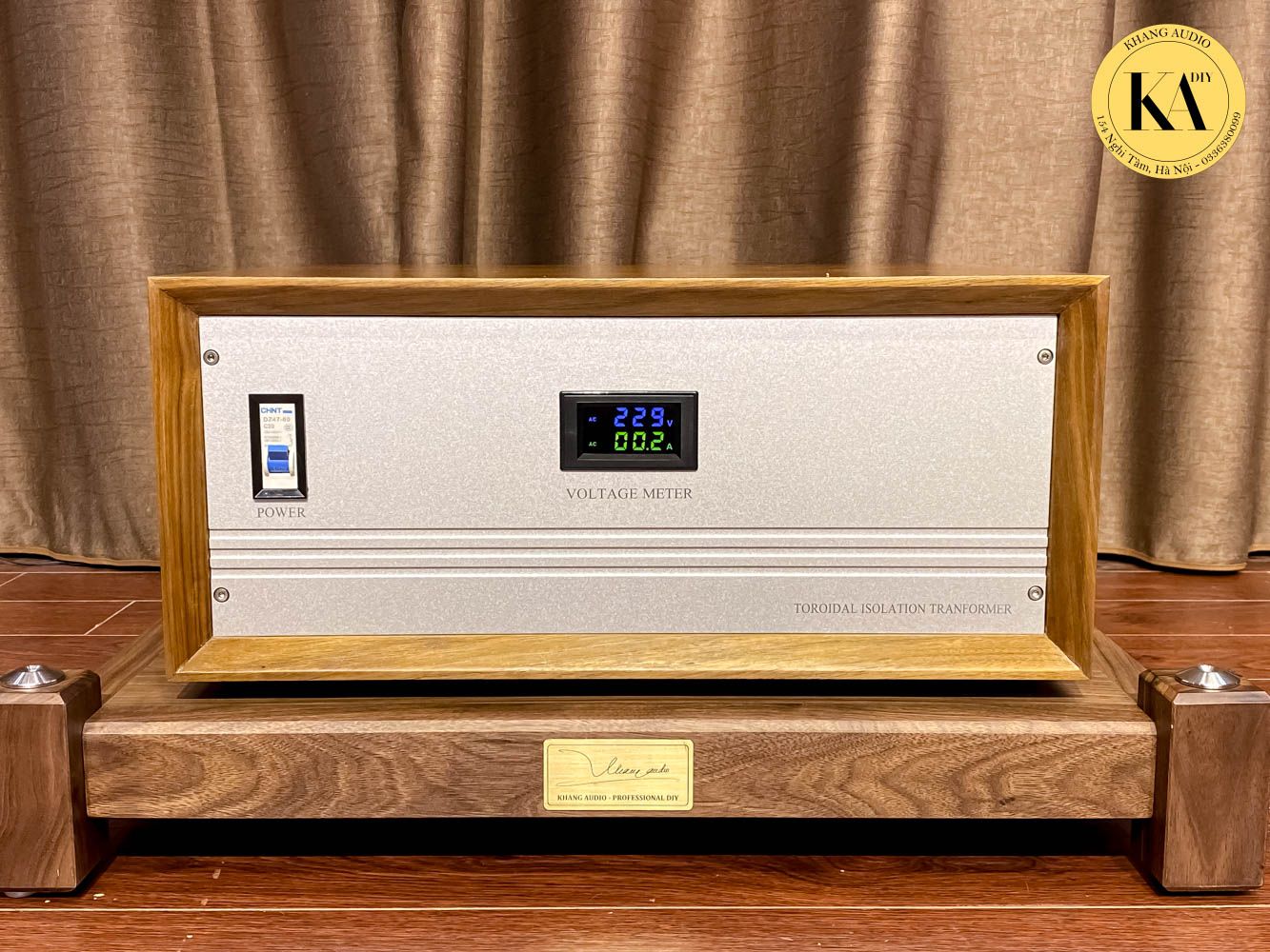 Biến Áp Cách Ly Xuyến CBN 3.5KVA Walnut