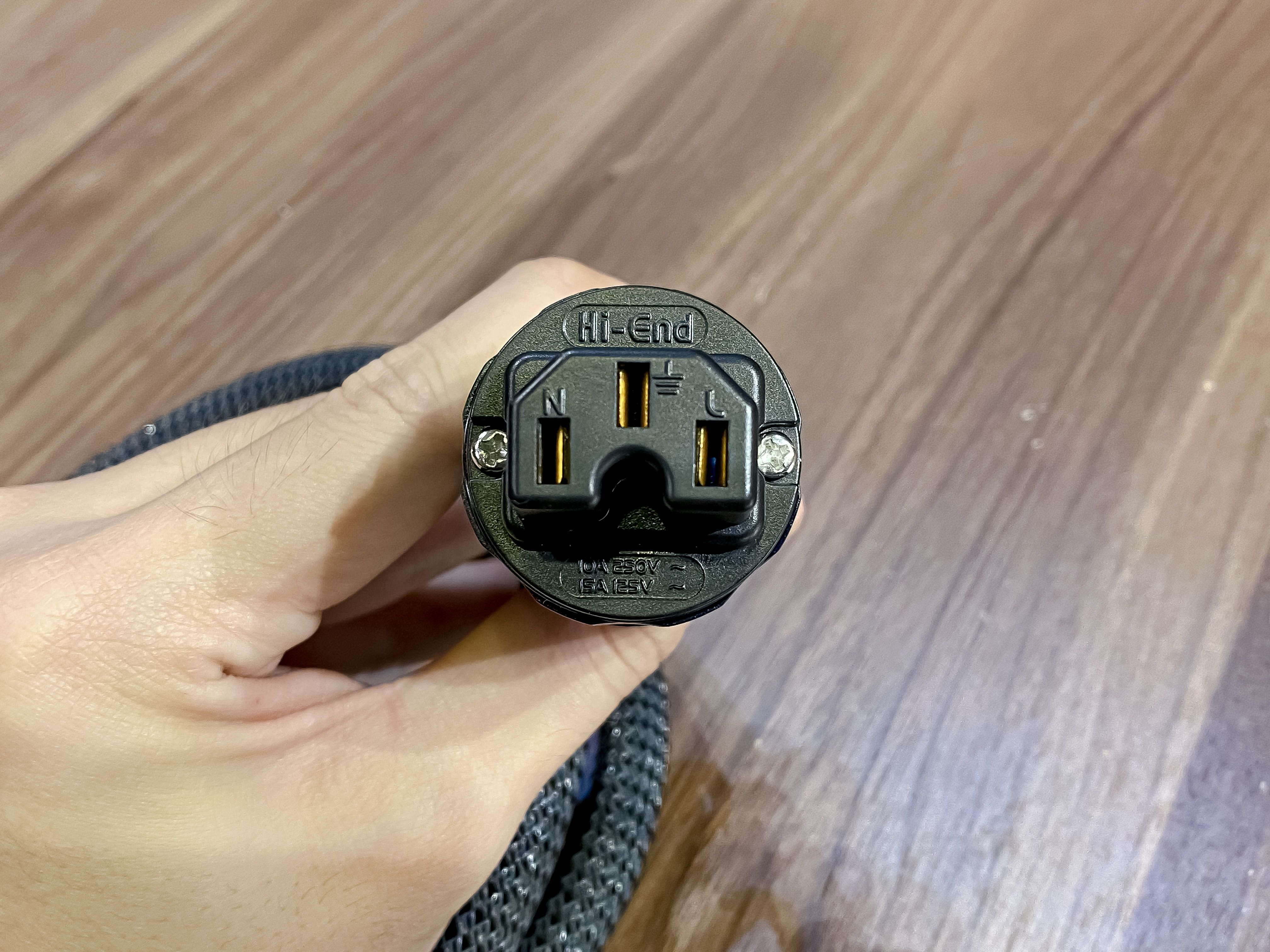 Dây Nguồn Đức 6 Lõi Giắc Nhật Xanh