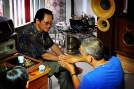 Một giờ với “gã phù thuỷ” trong làng chơi loa toàn dải