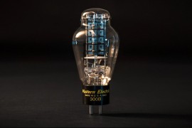 300B - Nữ hoàng bóng đèn trong thế giới Audio